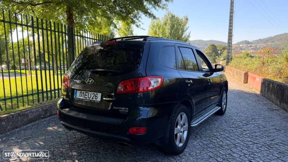 Hyundai Santa Fe 2.2 CRDi 7Wagon Style Aut. - 4