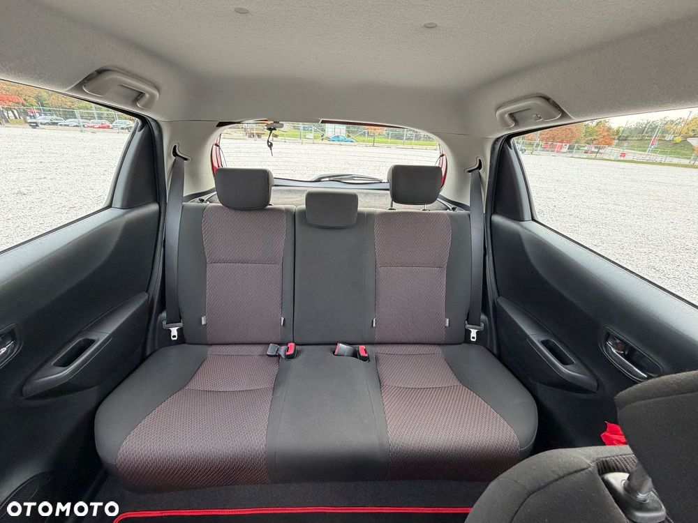 Toyota Yaris - 14