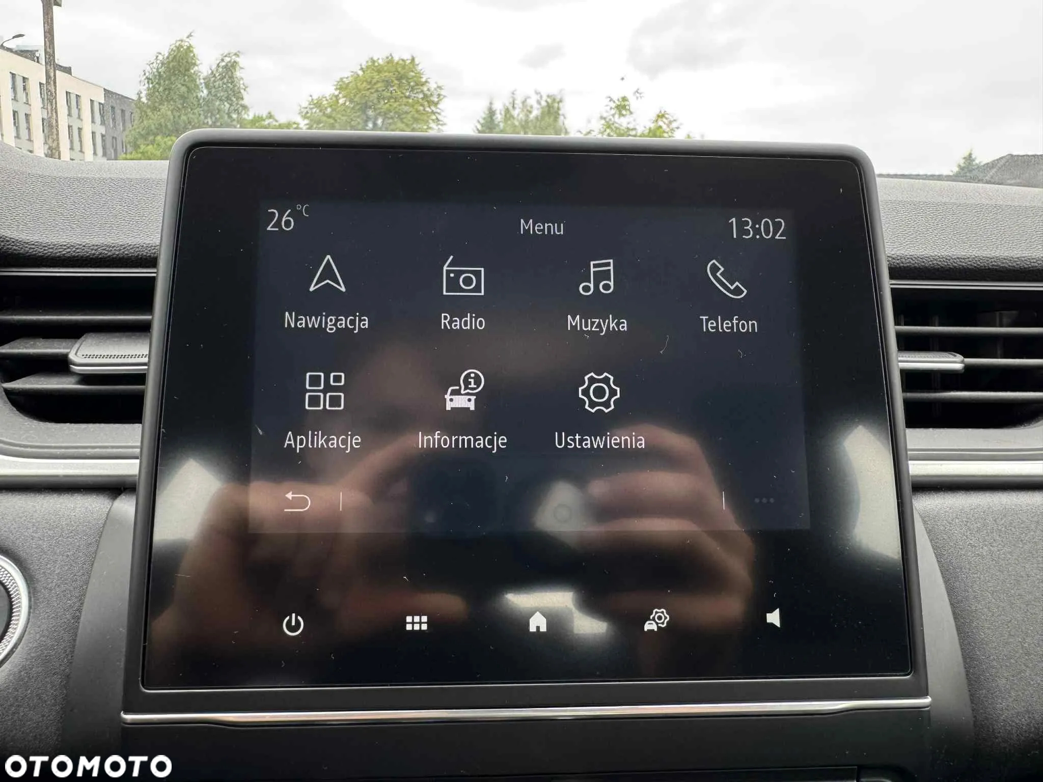 Renault Captur - 16