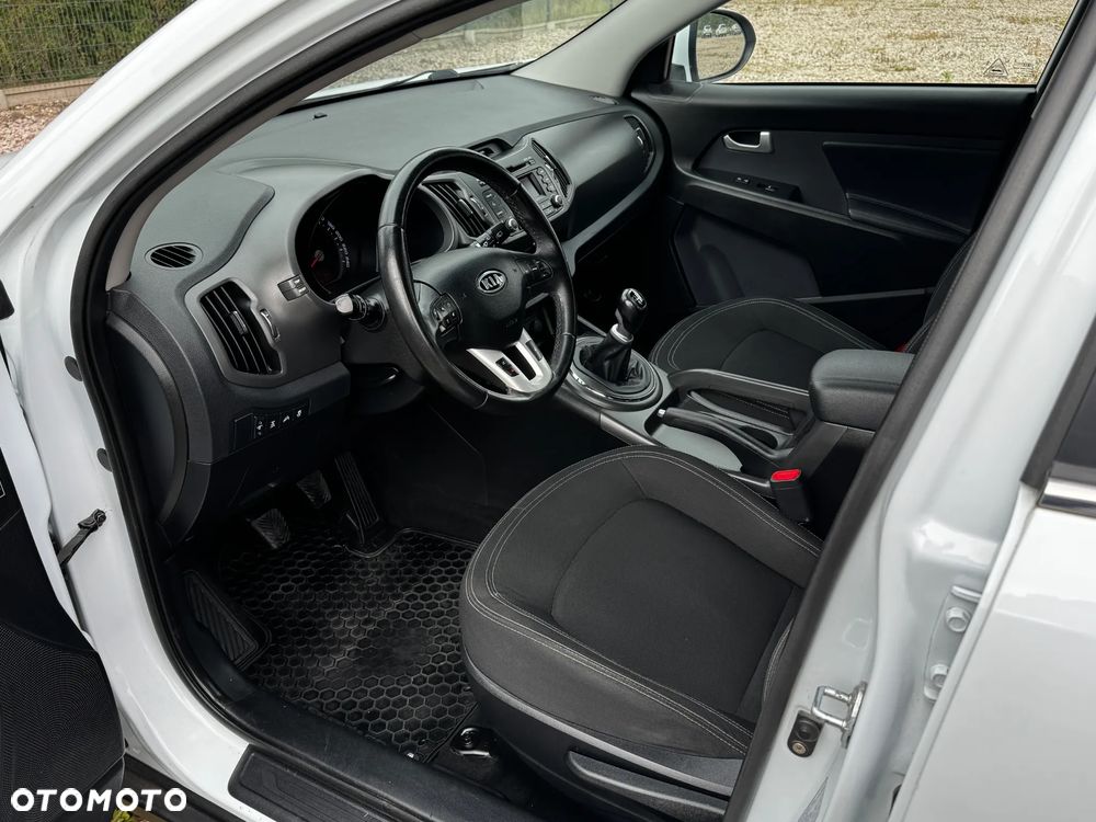 Kia Sportage 2.0 CRDI 184 4WD Spirit - 8