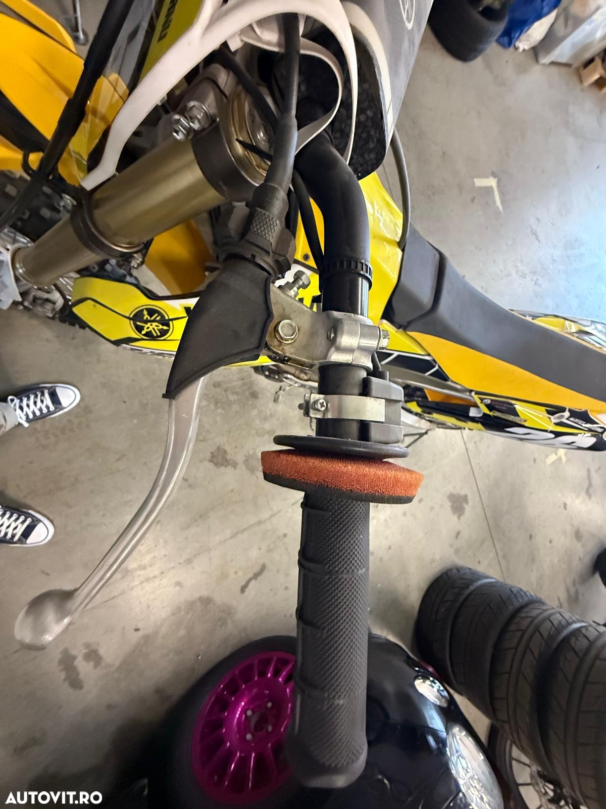Yamaha YZ 250 F - 11