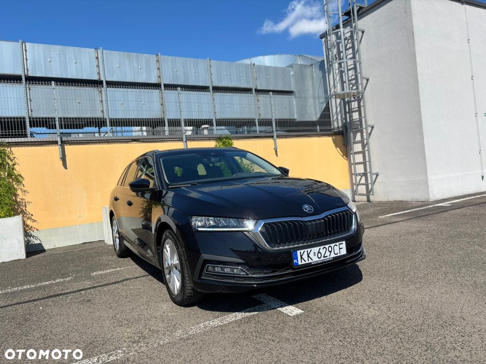 Skoda Octavia 2.0 TDI Style DSG - 4