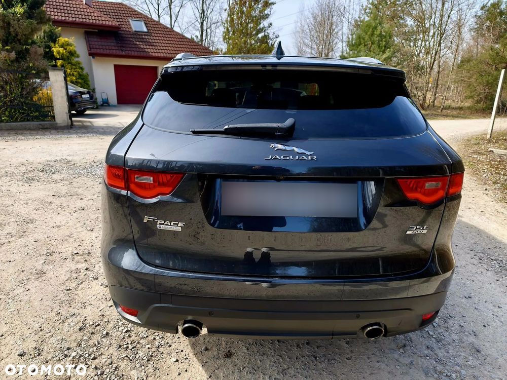 Jaguar F-Pace 3.0 V6 AWD R-Sport - 8