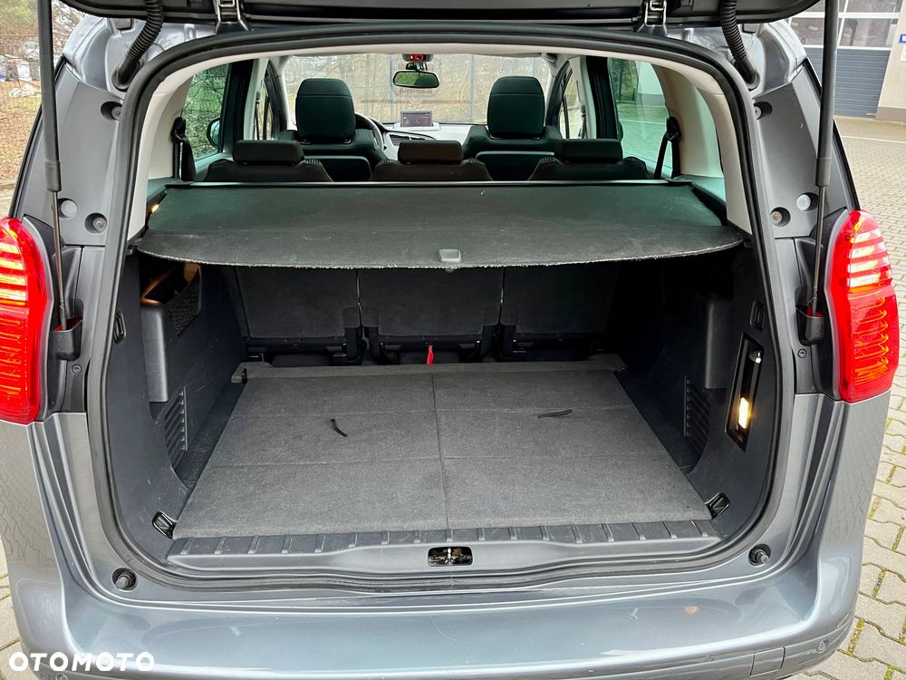 Peugeot 5008 HDI FAP 150 Allure - 12