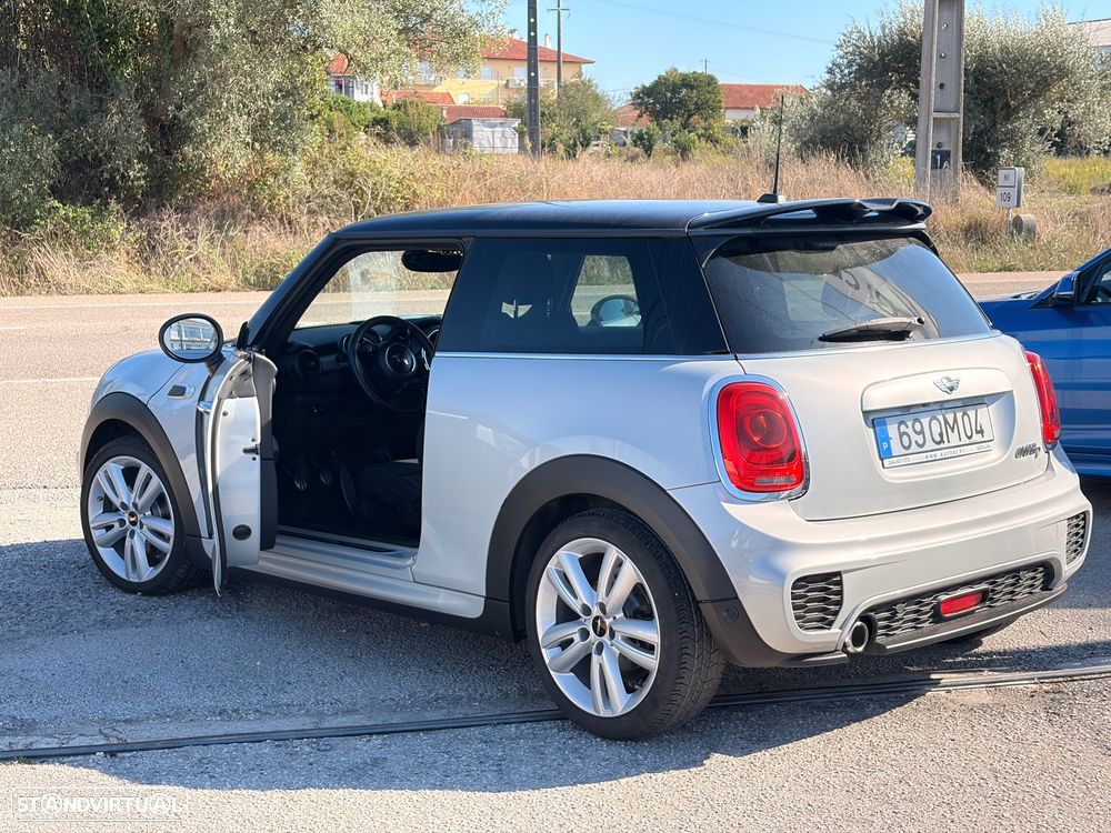 MINI 3 Portas Cooper D - 29