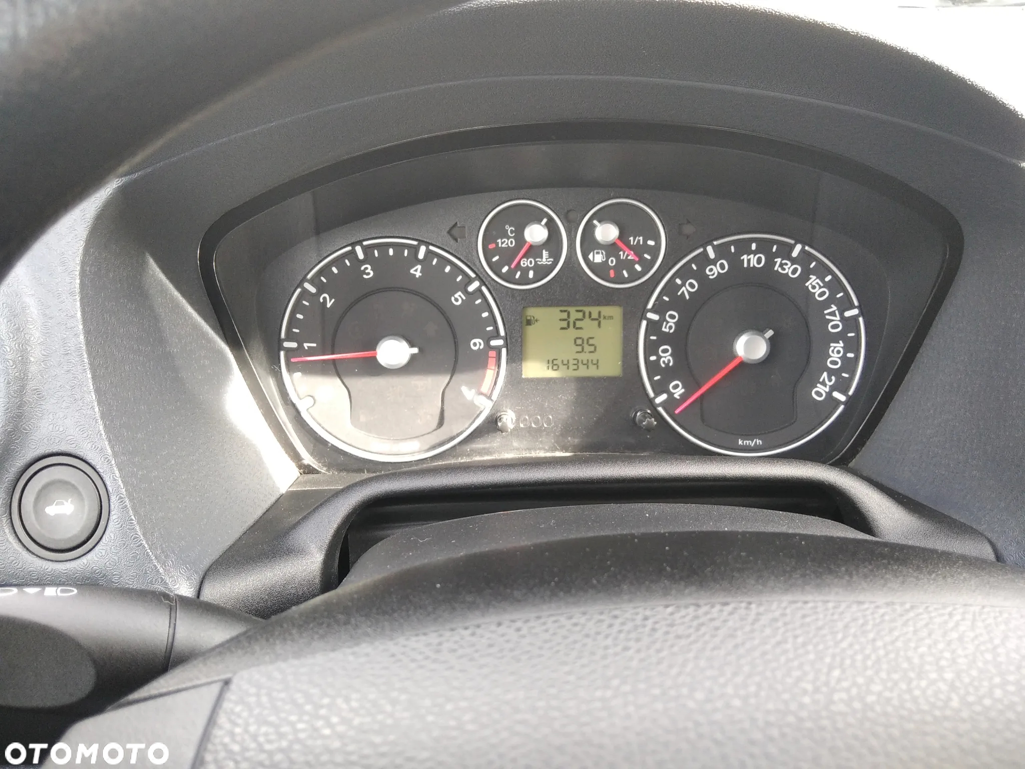 Ford Fusion 1.4 Ambiente - 16