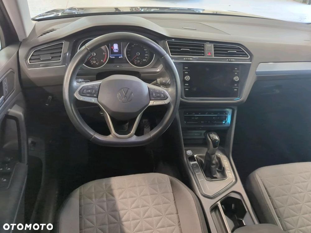 Volkswagen Tiguan 2.0 TDI SCR Life DSG - 6