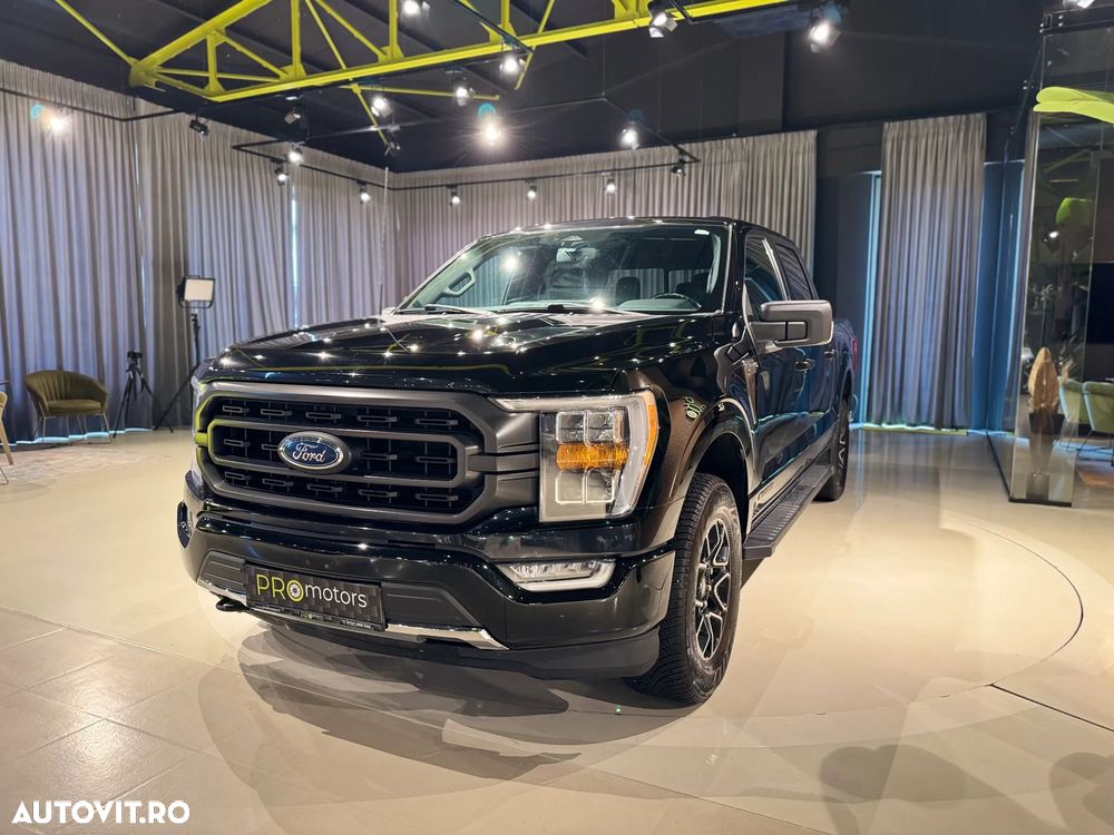 Ford F150 SuperCrew 3.5L PowerBoost Hybrid - 13
