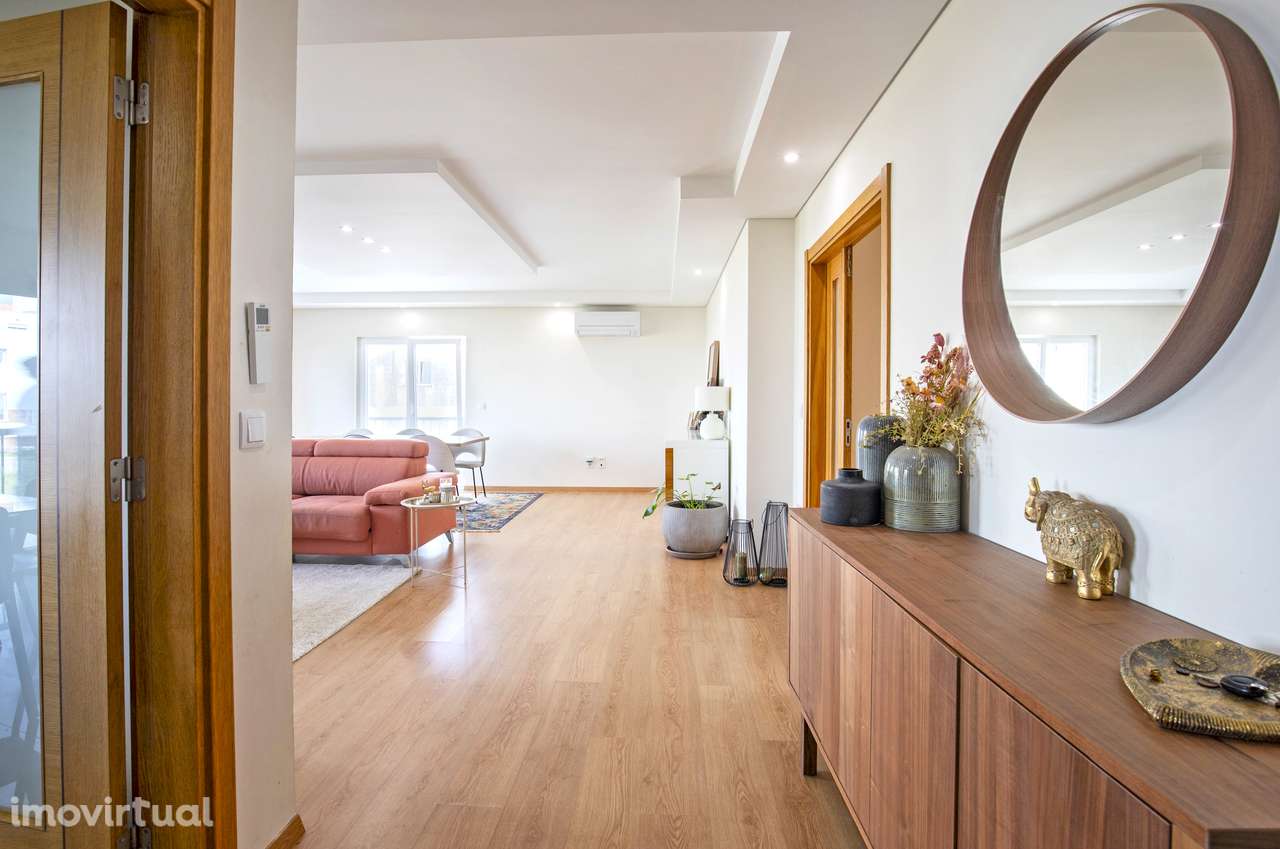 Apartamento T3 varanda estacionamento Corredoura Sesimbra - Grande imagem: 3/39