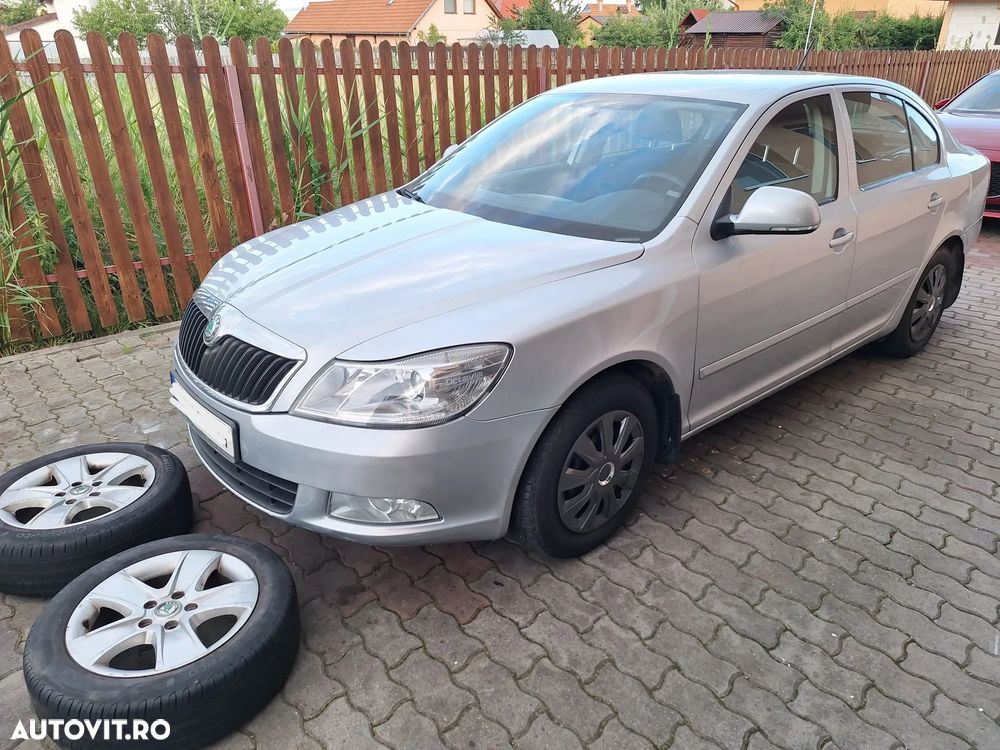 Skoda Octavia 1.2 TSI Ambiente - 1