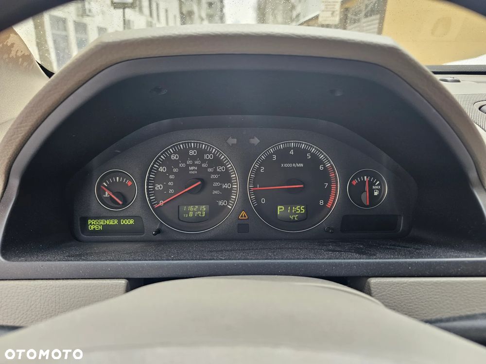 Volvo XC 90 4.4 V8 Executive - 9