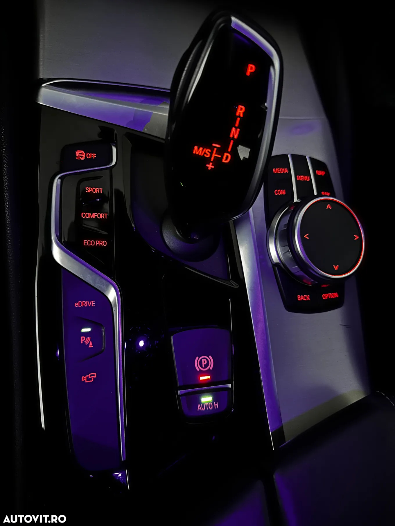 BMW Seria 5 530e AT PHEV - 28