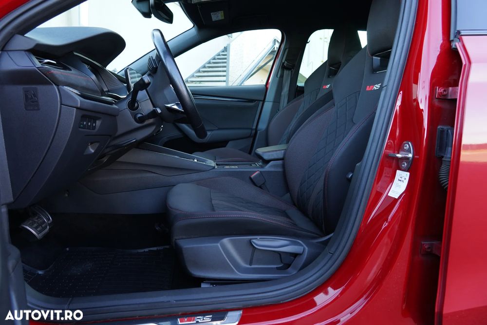 Skoda Octavia 2.0 TDI DSG RS Plus - 14