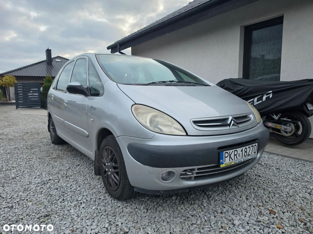 Citroen Xsara Picasso 2004 photo 2