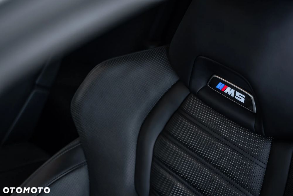 BMW M5 - 24