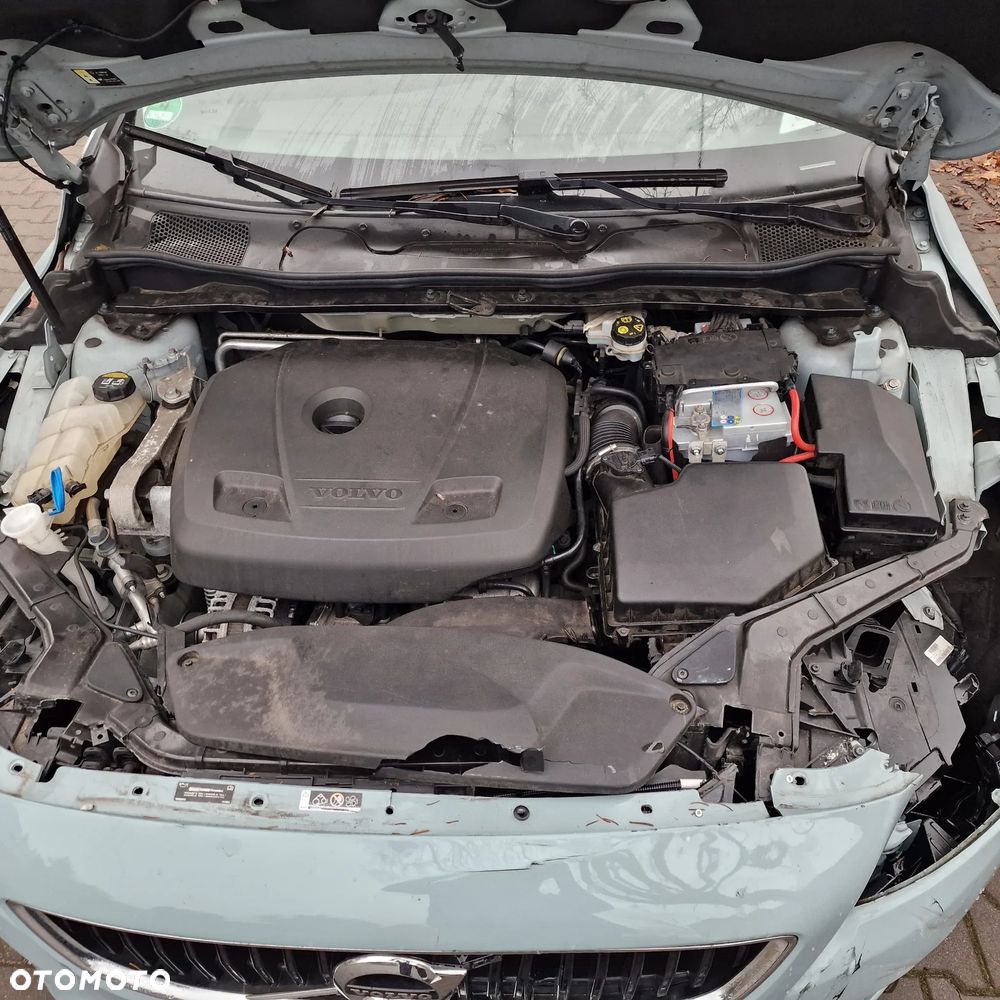 Volvo V40 T2 Kinetic - 4