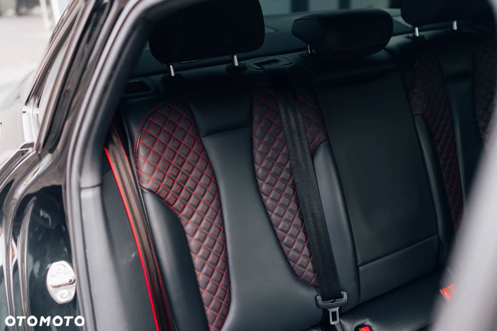 Audi RS3 Limousine - 21