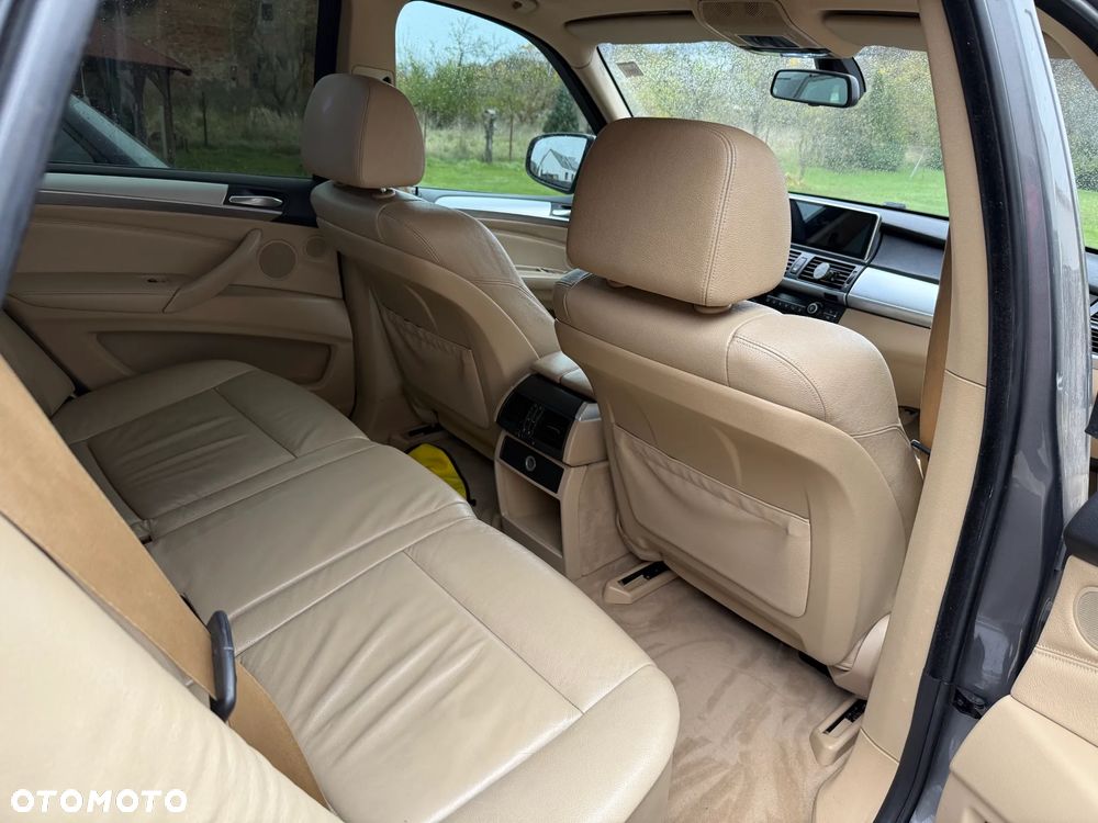 BMW X5 xDrive30d - 7