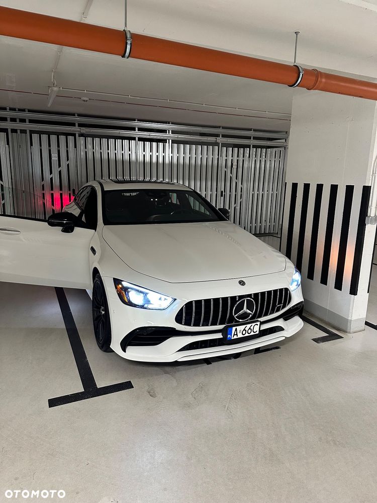 Mercedes-Benz AMG GT 53 4Matic+ Speedshift TCT 9G - 3