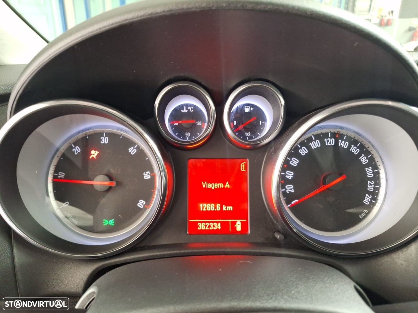Opel Astra 1.7 CDTi Cosmo - 17