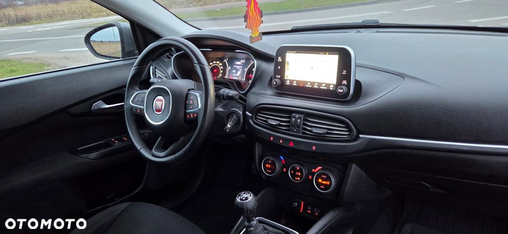 Fiat Tipo 1.4 T-Jet 16v Lounge - 5