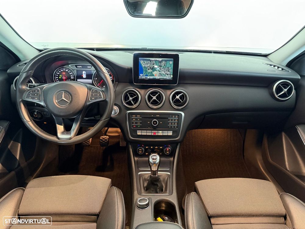 Mercedes-Benz A 180 d Style - 12