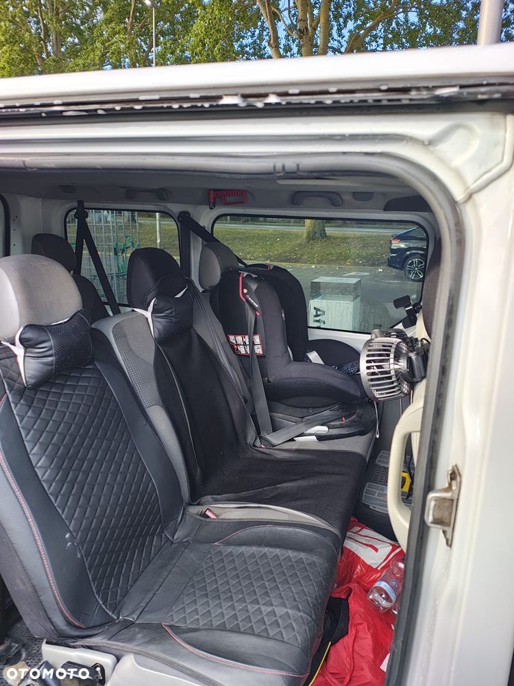Opel Vivaro - 6