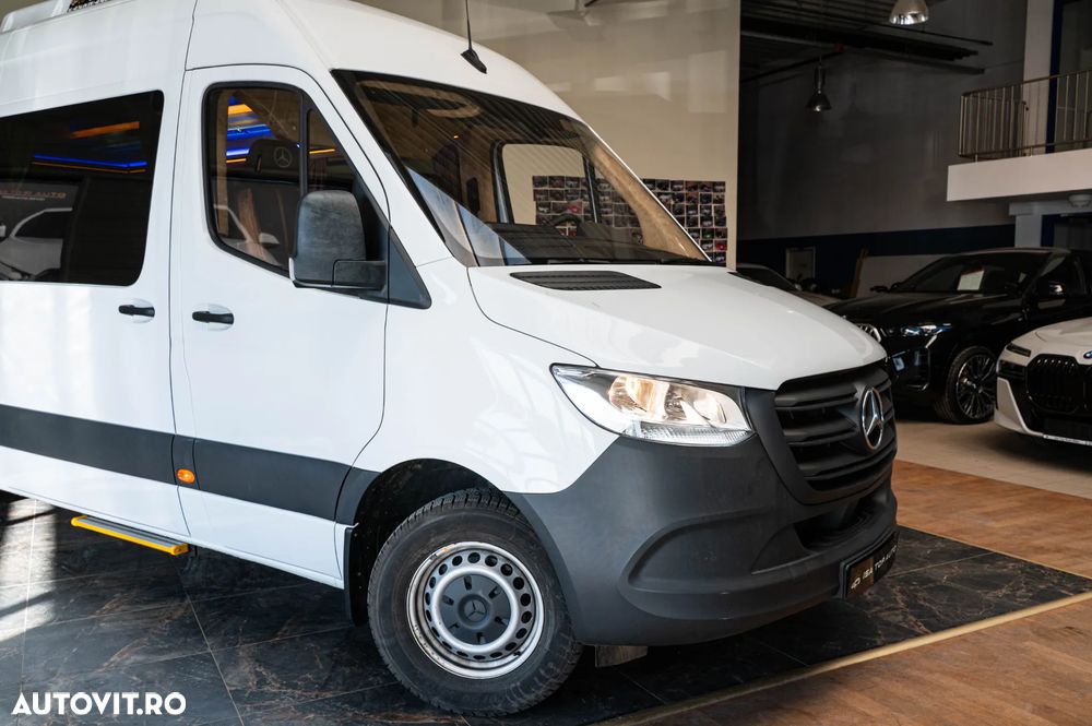 Mercedes-Benz Sprinter Long Custom - 2