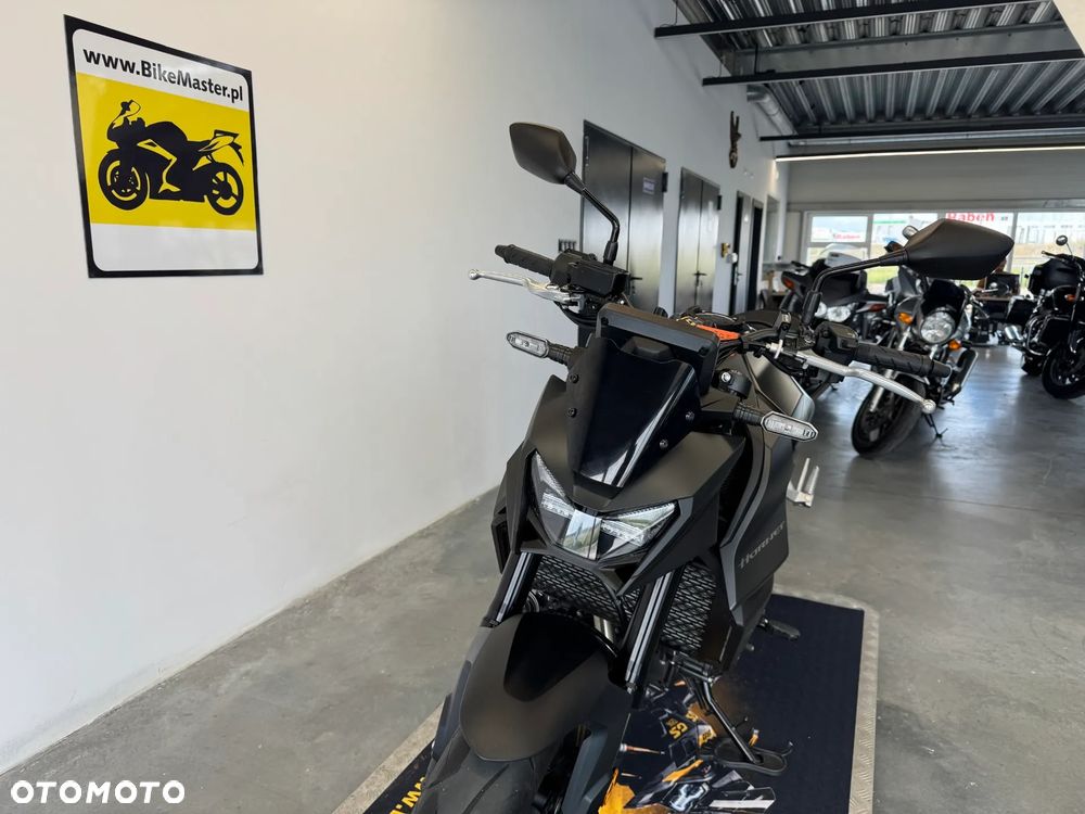Honda CB - 32