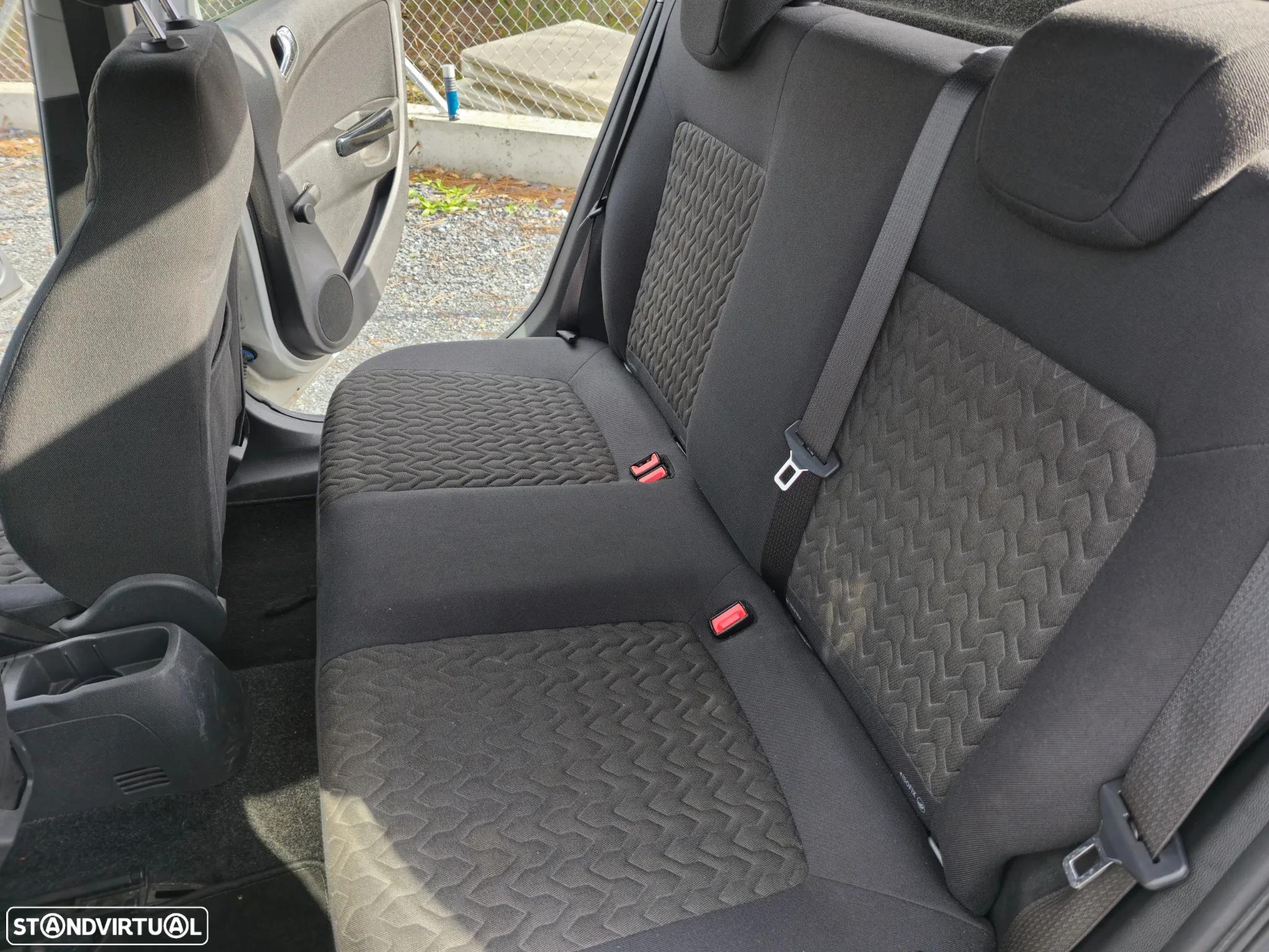 Opel Corsa 1.3 CDTI DPF Active - 23