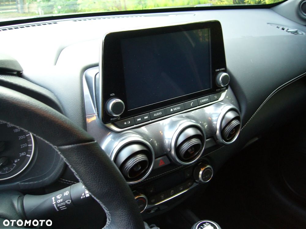 Nissan Juke 1.0 DIG-T N-Connecta - 8