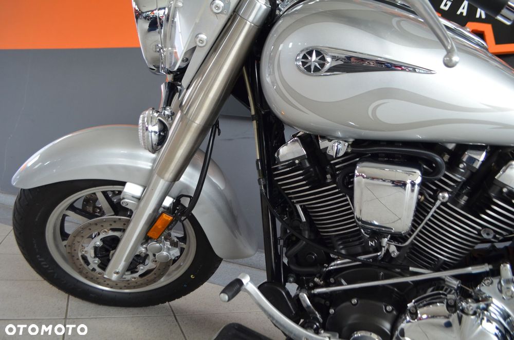 Yamaha Road Star - 25