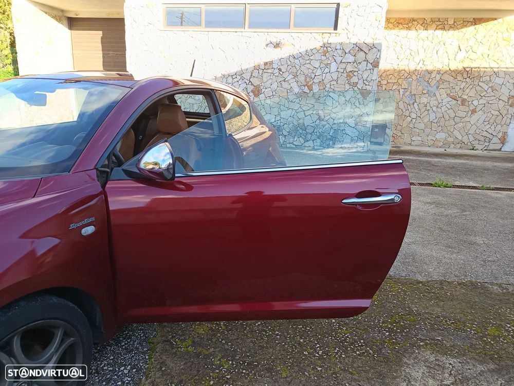 Alfa Romeo MiTo 1.3 JTD Distinctive S&S - 7