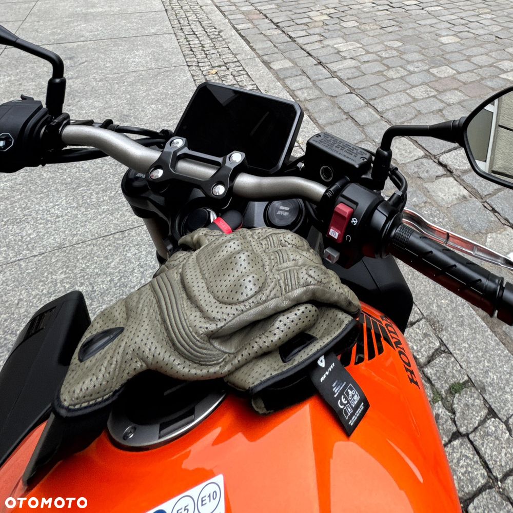 Honda CB - 6