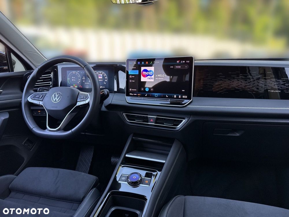 Volkswagen Tiguan - 24