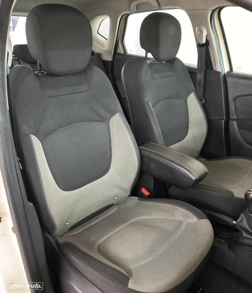Renault Captur 0.9 TCE Zen - 16