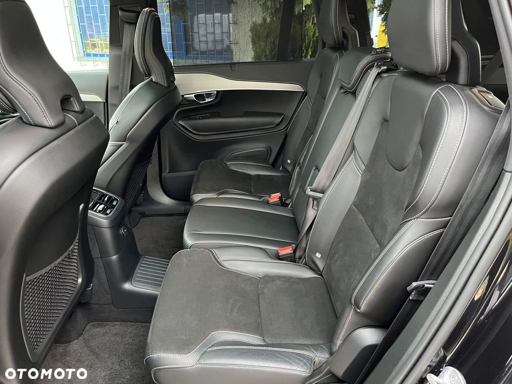 Volvo XC 90 T8 AWD Recharge Plus Dark - 17