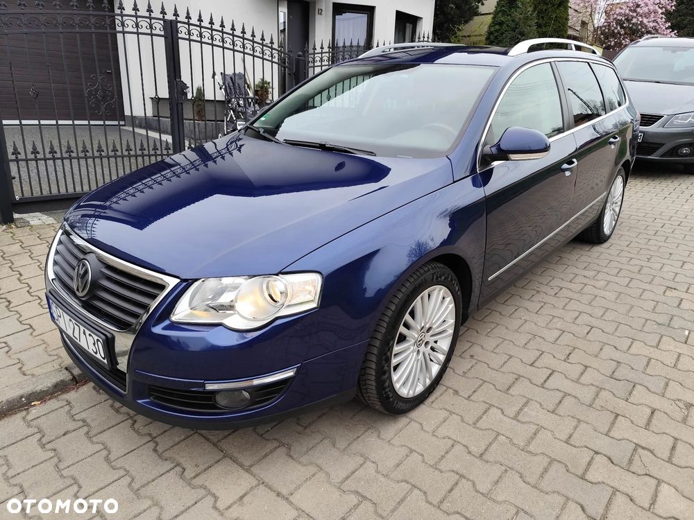Volkswagen Passat 3.2 V6 FSI 4Mot Comfortline DSG - 2