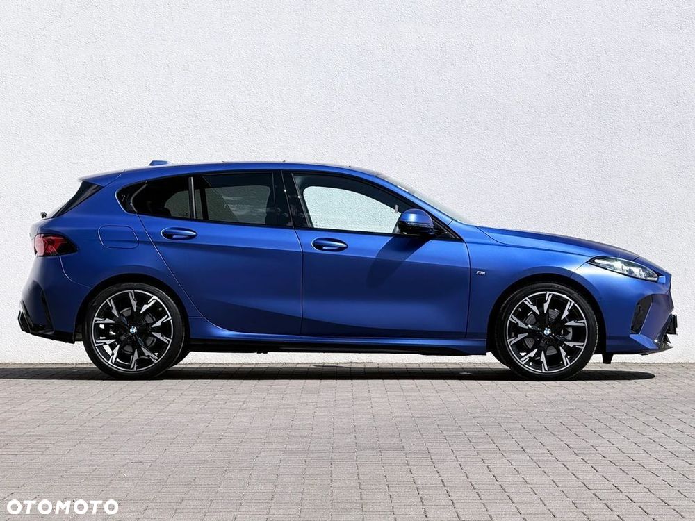 BMW Seria 1 120 mHEV - 24