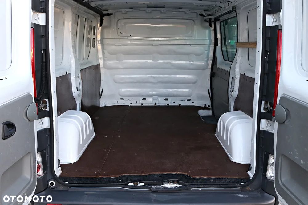 Opel VIVARO - 35