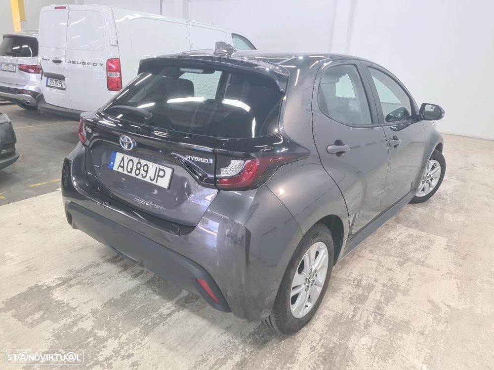Toyota Yaris 1.5 HDF Comfort Plus - 4