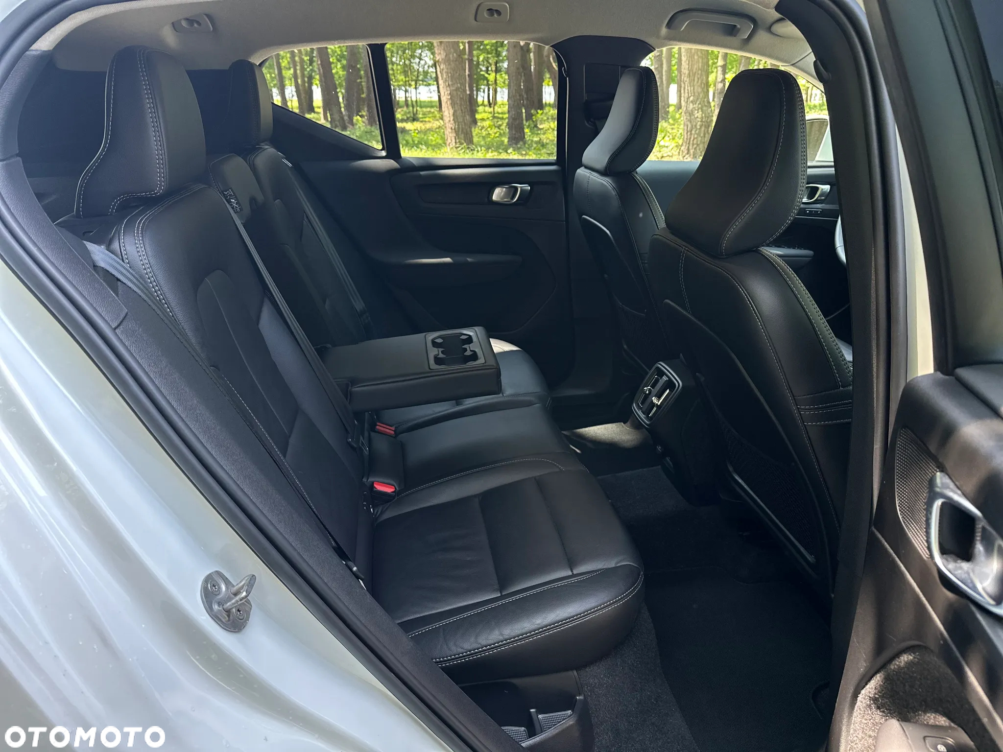 Volvo XC 40 B5 AWD Ultimate Dark - 14