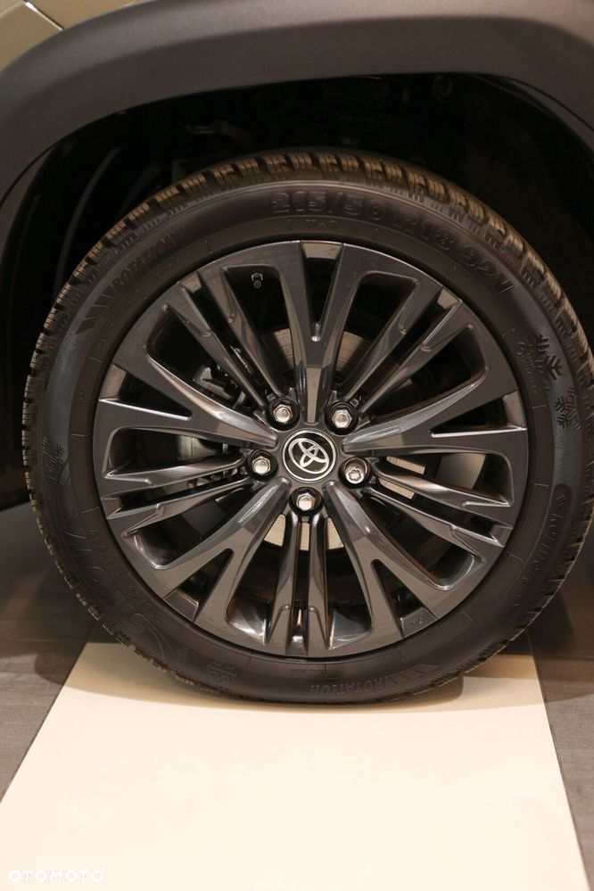 Toyota Yaris Cross - 26