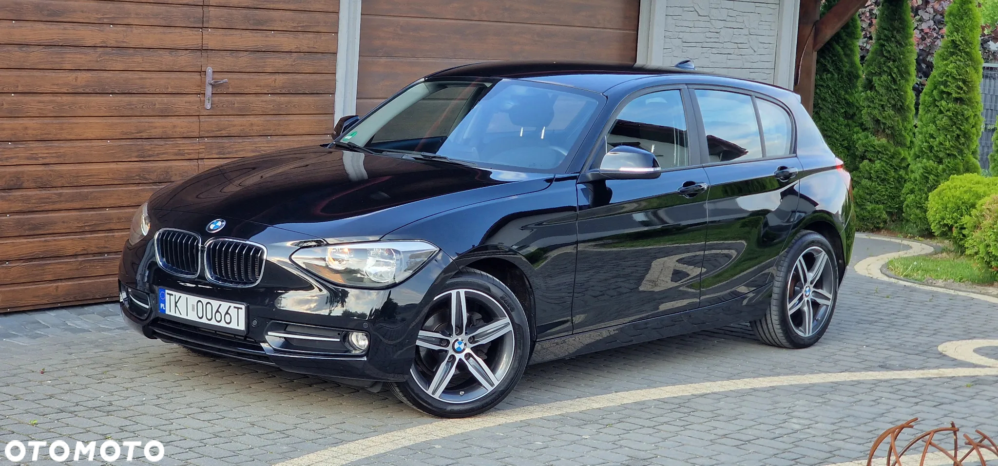 BMW Seria 1 116i Sport Line - 2