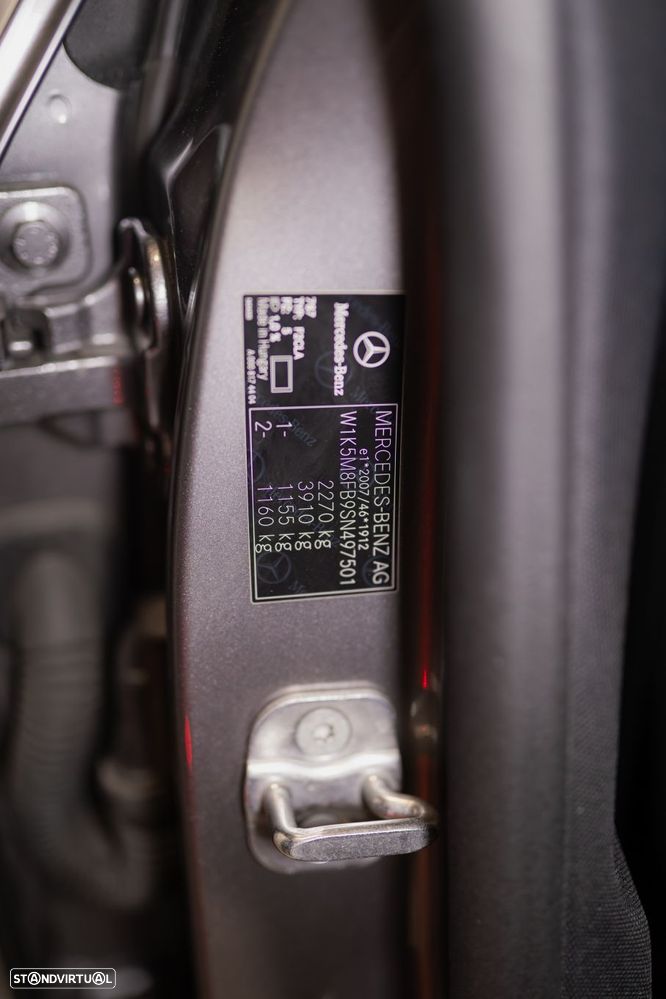 Mercedes-Benz CLA 250 e Shooting Brake AMG Line - 28