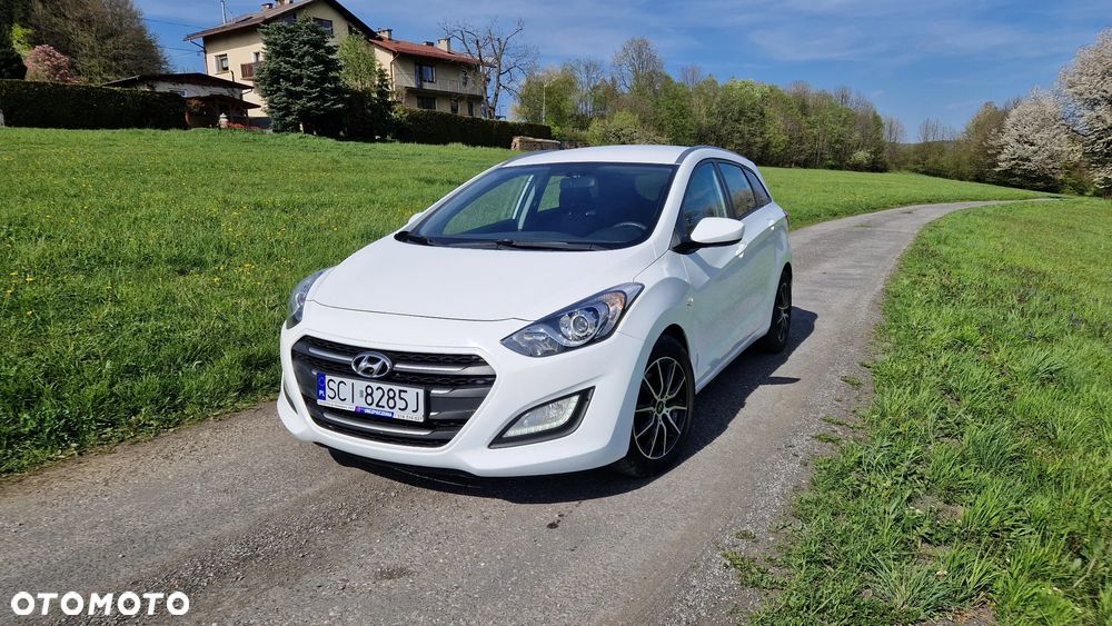 Hyundai i30 1.6 CRDI Intro Edition - 4