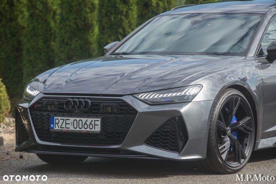 Audi RS6 Avant 4.0 TFSI quattro tiptronic - 11