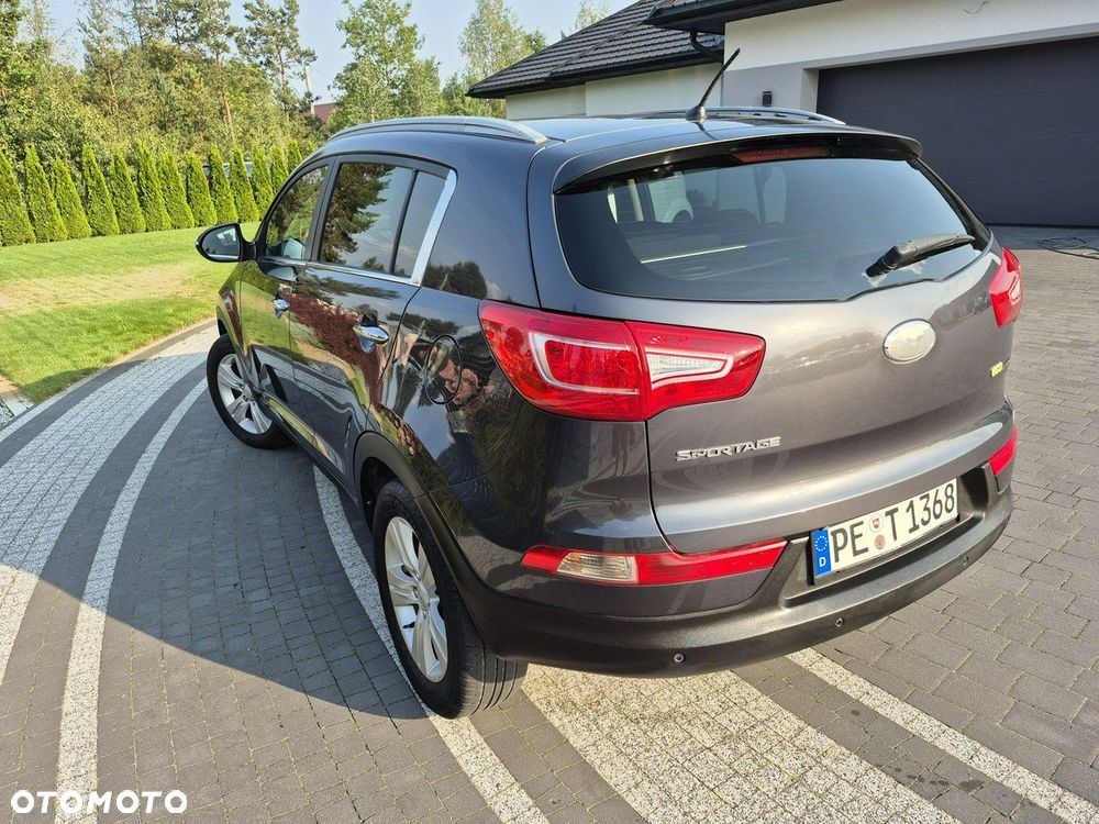 Kia Sportage - 16