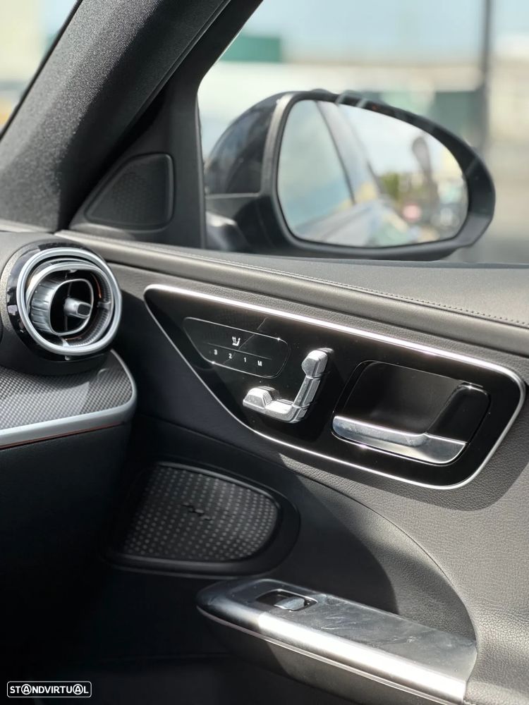 Mercedes-Benz C 300 de AMG Line - 17