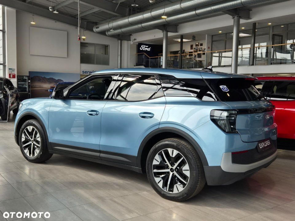 Ford Explorer - 4